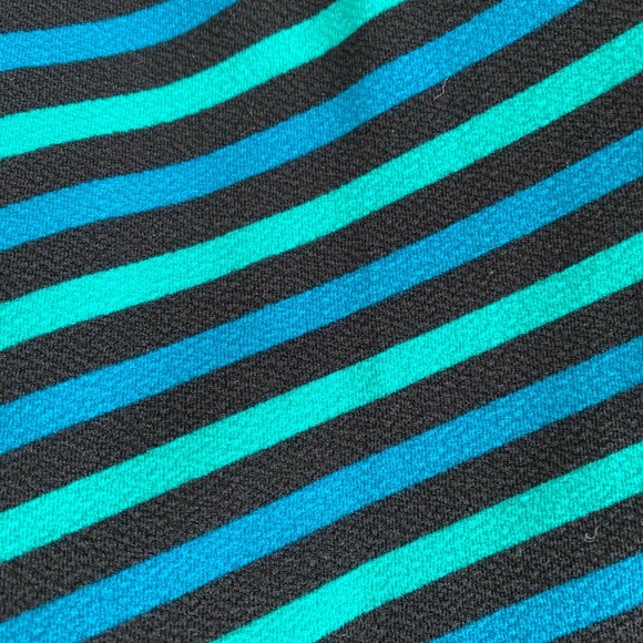 Bundle of 6 LuLaRoe Cassie skirts. Size M - Picture 2 of 8